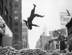 ©Gary Winogrand